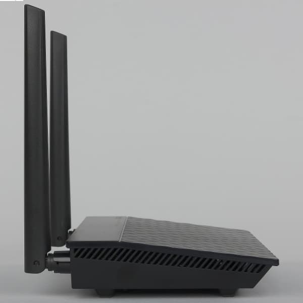Внешний вид Asus RT-N11P Внешний вид Asus RT-N11P