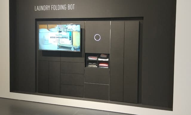 Panasonic - Laundroid