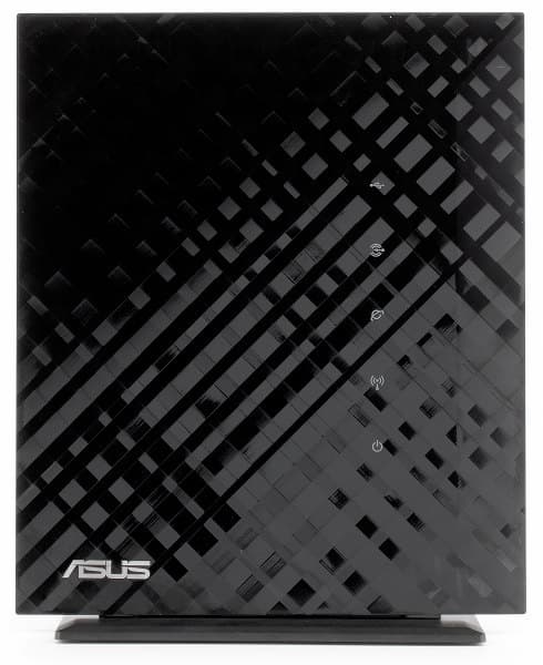 Внешний вид беспроводного роутера ASUS RT-N15U Внешний вид беспроводного роутера ASUS RT-N15U