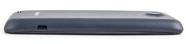 Левая грань коммуникатора Обзор Highscreen Explosion. Левая грань коммуникатора