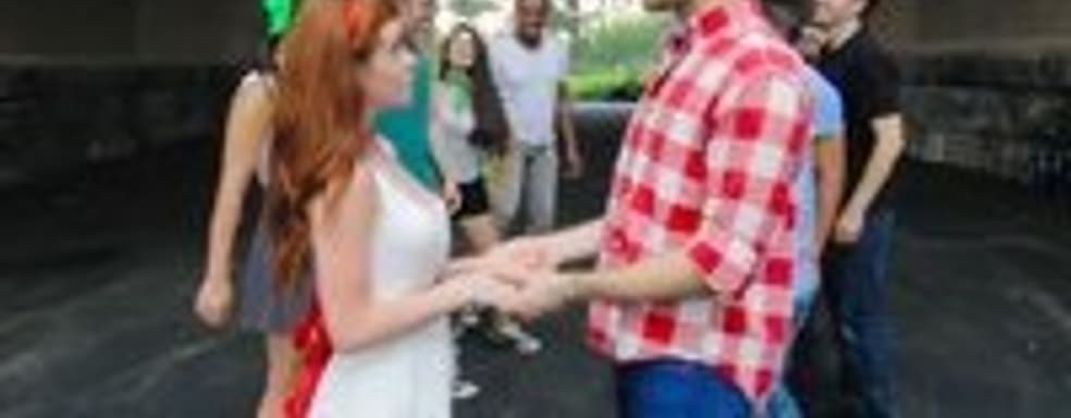 PS4 vs Xbox One: мюзикл