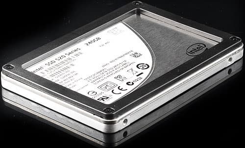 SSD-накопитель Intel 520 240 ГБ