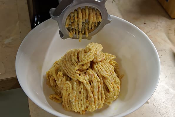 мясорубка Redmond RMG-CBM1225