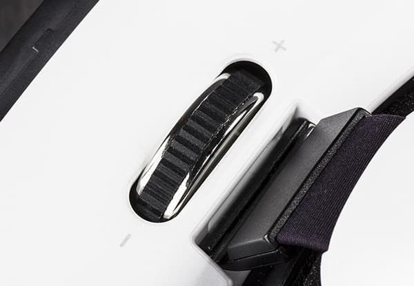 Шлем виртуальной реальности Samsung Gear VR