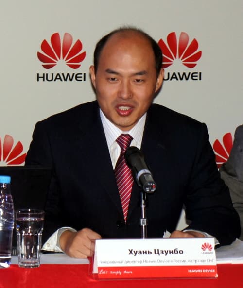 Хуань Цзунбо — генеральный директор Huawei Device Russia