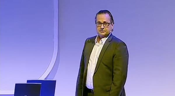 Глава TP Vision Нико Вернев Стенд Philips на IFA 2014