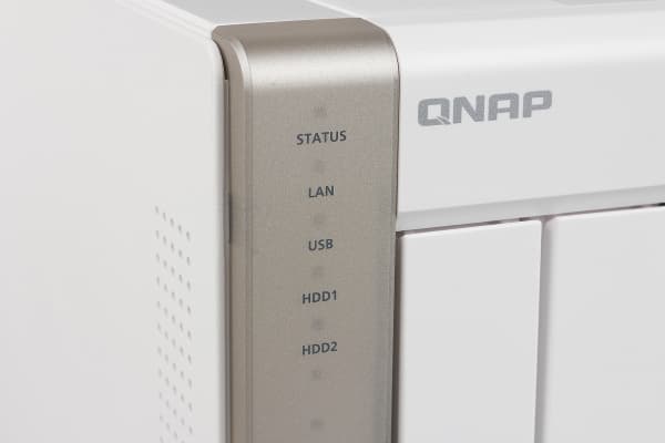 Внешний вид QNAP TS-251 Внешний вид QNAP TS-251
