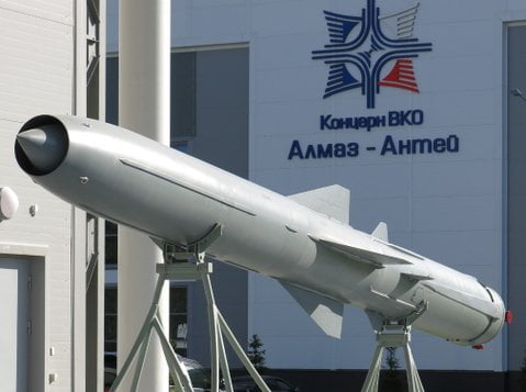 противокорабельная ракета П-800 «Оникс»