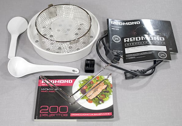 мультиварка Redmond RMC-M90