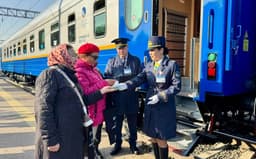 Туристический поезд Jibek joly запустили в Казахстане