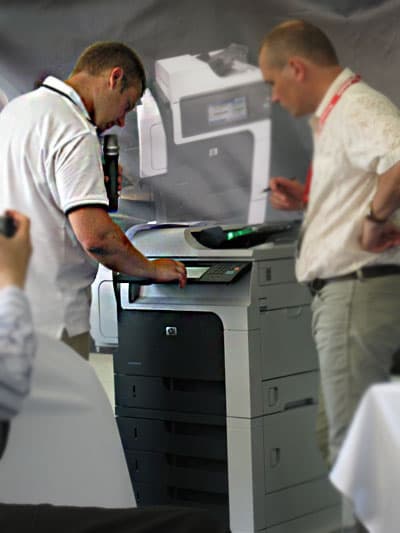 В МФУ установлен жесткий диск с высокой степенью защиты информации