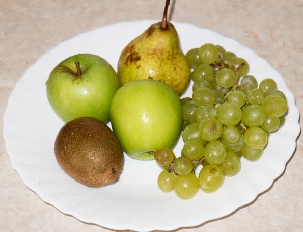 Двухшнековая горизонтальная соковыжималка Omega TWN32R