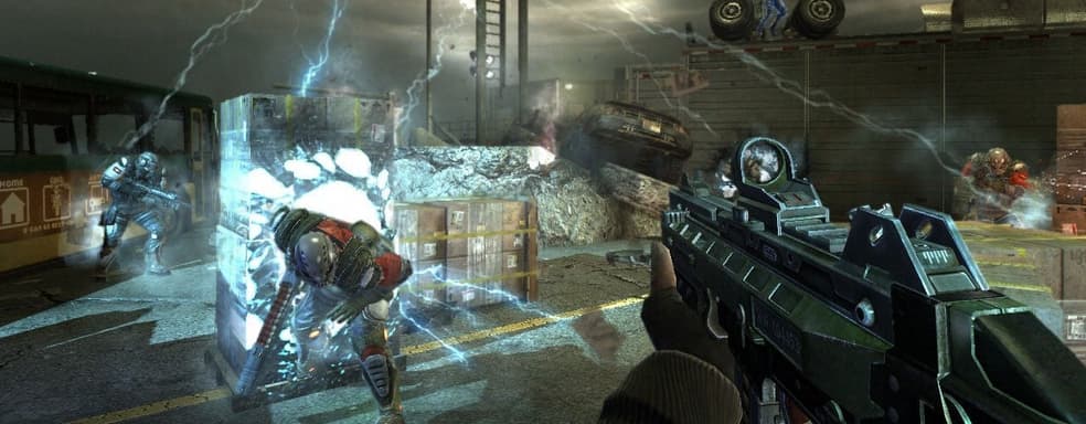 Классический бренд стал хитом продаж Xbox. F.E.A.R. 3 2011 года получила большую скидку