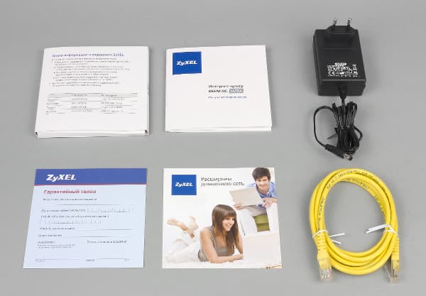 Комплект поставки Zyxel Keenetic Ultra Комплект поставки Zyxel Keenetic Ultra