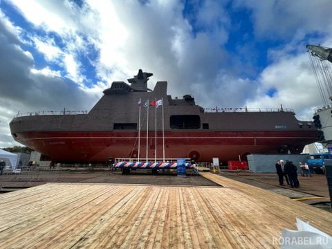 «Пурга», корабль шифра «Ермак» из проекта 23550. Он трудится в Пограничной службе ФСБ России, как будет это делать и новый ледокол после постройки и спуска на воду