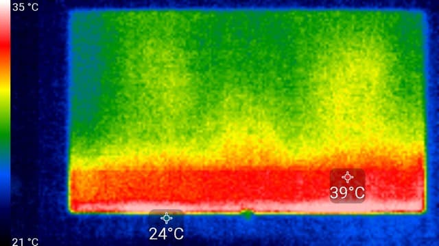 ЖК-телевизор Loewe One 40. Нагрев спереди ЖК-телевизор Loewe One 40. Нагрев спереди