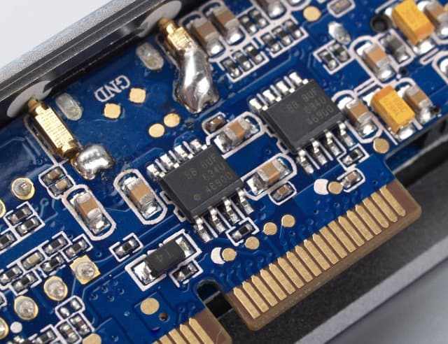 Аудиофильский Hi-Res DSD 384/32 плеер FiiO X7 и усилитель мощности FiiO AM2