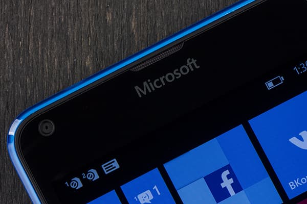 Внешний вид Microsoft Lumia 640