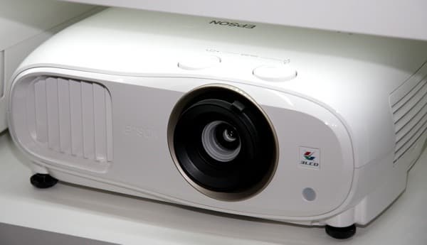 Потребительские продукты Epson на IFA 2016 Потребительские продукты Epson на IFA 2016