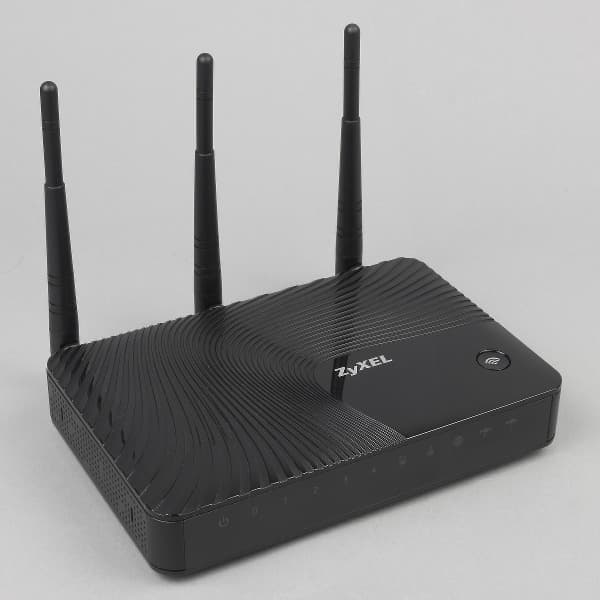 Внешний вид Zyxel Keenetic Ultra Внешний вид Zyxel Keenetic Ultra