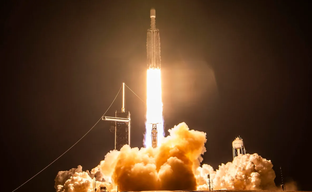 SpaceX выпустила игру, в которой ускоритель может врезаться в небесную твердь