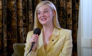 Хидэо Кодзима подарил Эль Фаннинг PS3 и заставлял ее плакать. Девушка рассказала о своей работе над Death Stranding 2