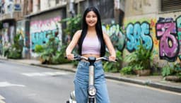 Bolt запустила в Алматы прокат электросамокатов