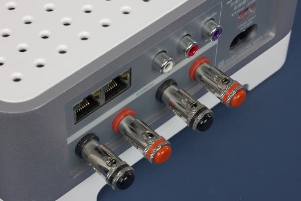 Внешний вид Sonos Connect:Amp