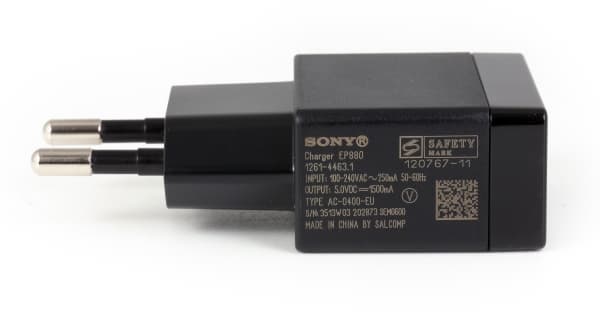 обзор смартфона Sony Xperia Z