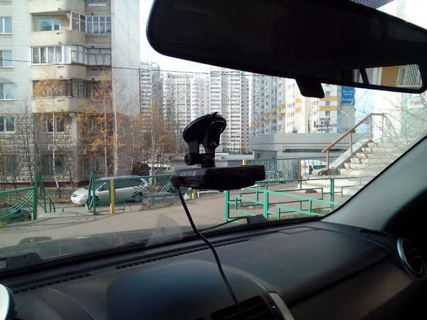 Автомобильный видеорегистратор Explay Helper