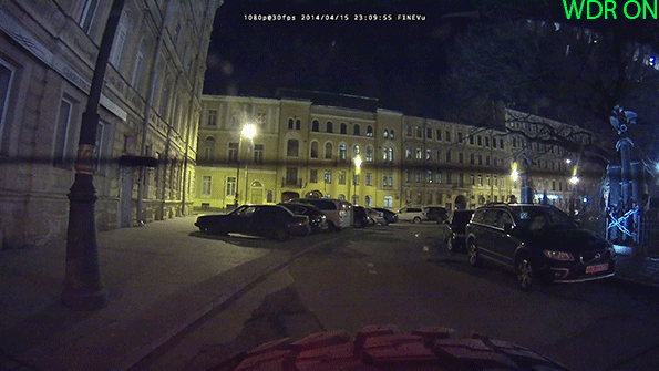 Автомобильный видеорегистратор FineVu CR-2000S