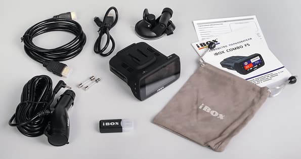 Автомобильный видеорегистратор iBox Combo F5