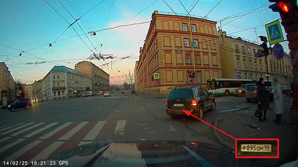 Автомобильный видеорегистратор Iroad Ione-3800FU