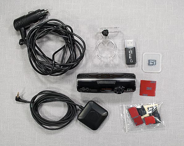 Автомобильный видеорегистратор Iroad Ione-3800FU