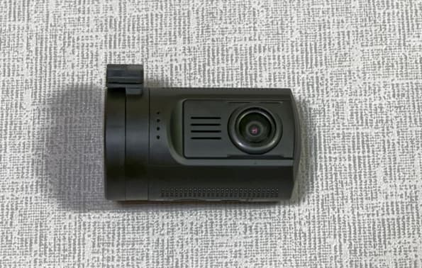 Автомобильный видеорегистратор mini0806