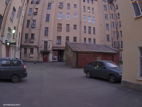 Автомобильный видеорегистратор Mio MiVue 388