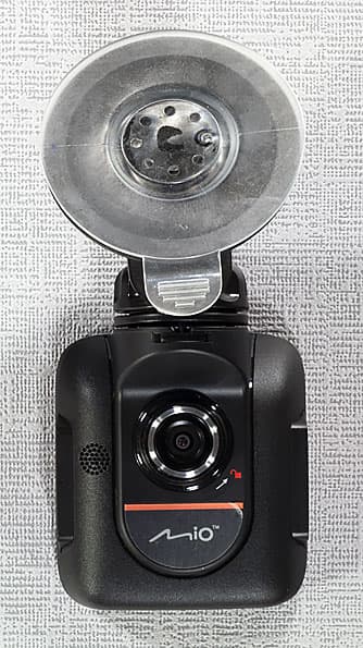 Автомобильный видеорегистратор Mio MiVue 388