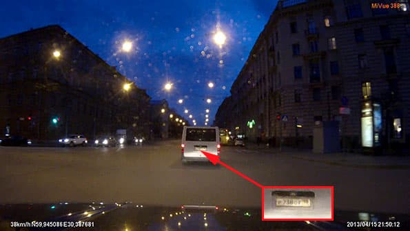 Автомобильный видеорегистратор Mio MiVue 388