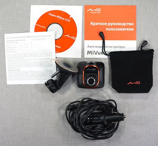 Автомобильный видеорегистратор Mio MiVue 588