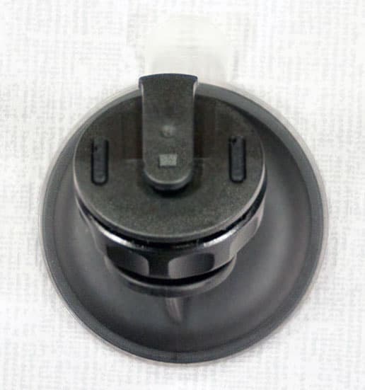 Автомобильный видеорегистратор Mio MiVue 588