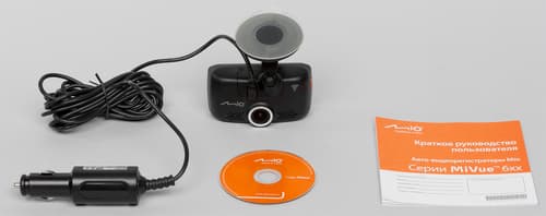 Автомобильный видеорегистратор Mio MiVue 688
