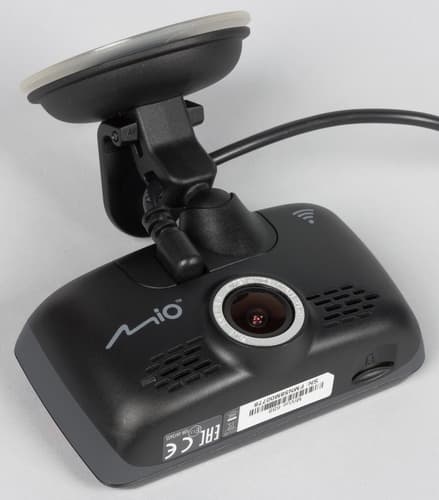 Автомобильный видеорегистратор Mio MiVue 688