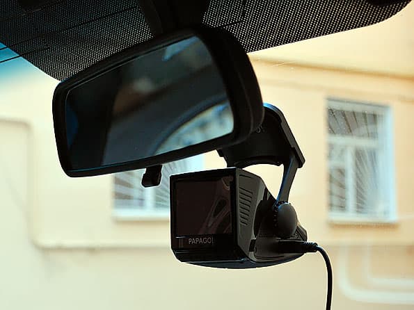 Автомобильный видеорегистратор Papago! P3
