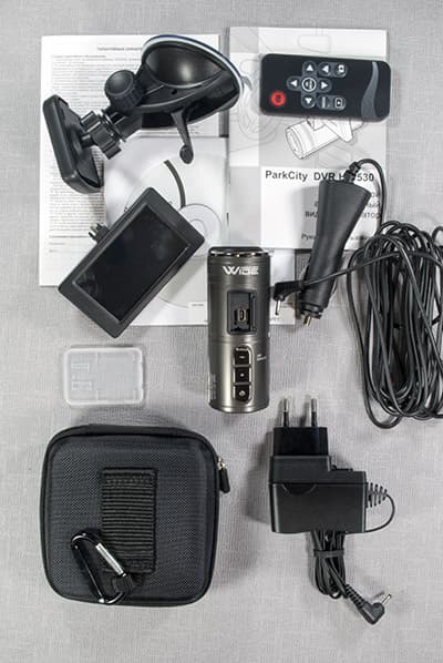 Автомобильный видеорегистратор ParkCity DVR HD 530