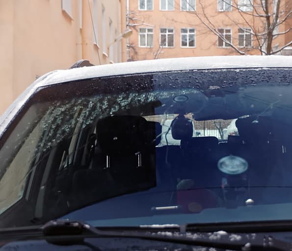 Видеорегистратор с радар-детектором и GPS-информером Playme P350 Tetra