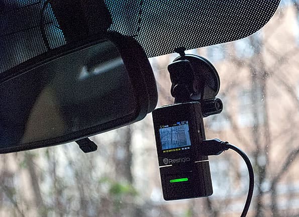 Автомобильный видеорегистратор Prestigio RoadRunner 540