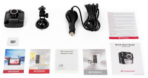 Автомобильный видеорегистратор Transcend DrivePro 220
