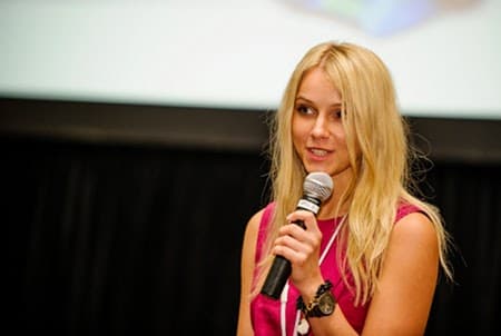 WD, Надежда Дымова