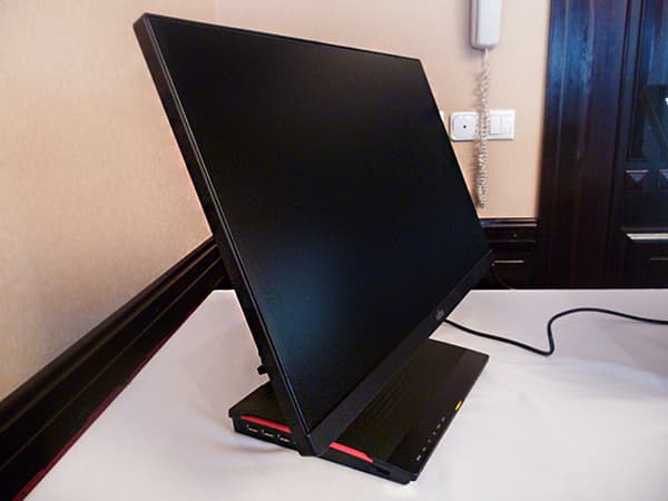 Моноблок Esprimo X913-T с 23-дюймовым экраном