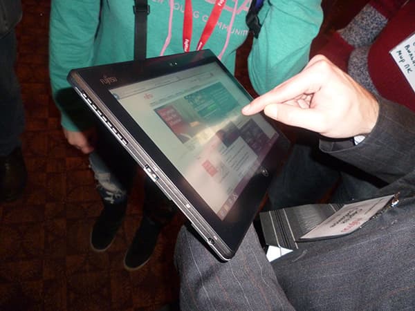 Модель Stylistic Q572, бизнес-планшет, корпус из магниевого сплава